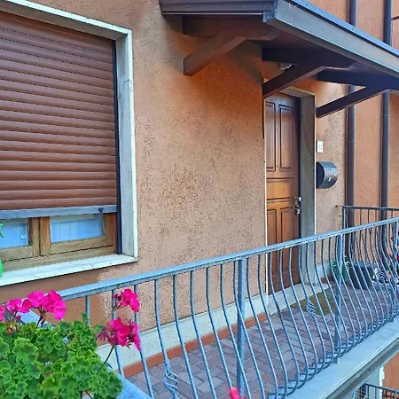 Poli Apartment