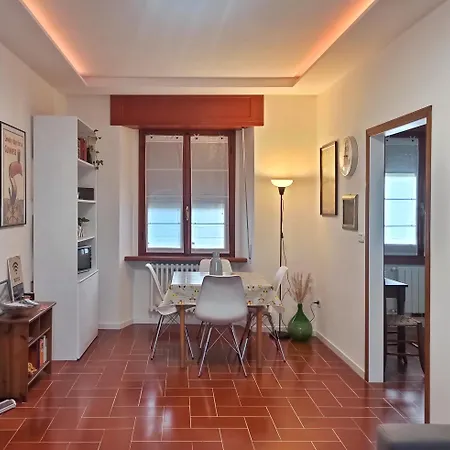 Apartment Poli *