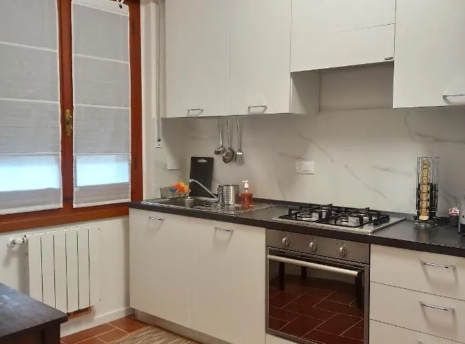 아파트 Poli 카스틸리오네 델 페폴리